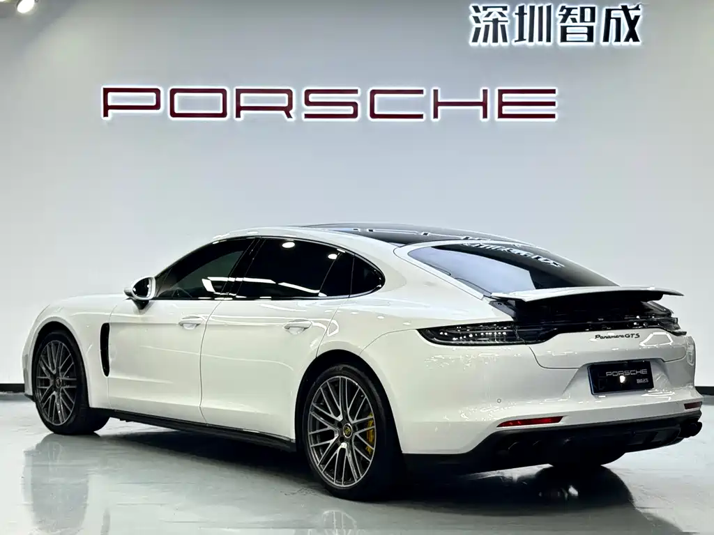 Porsche Panamera 2023 — фото 7