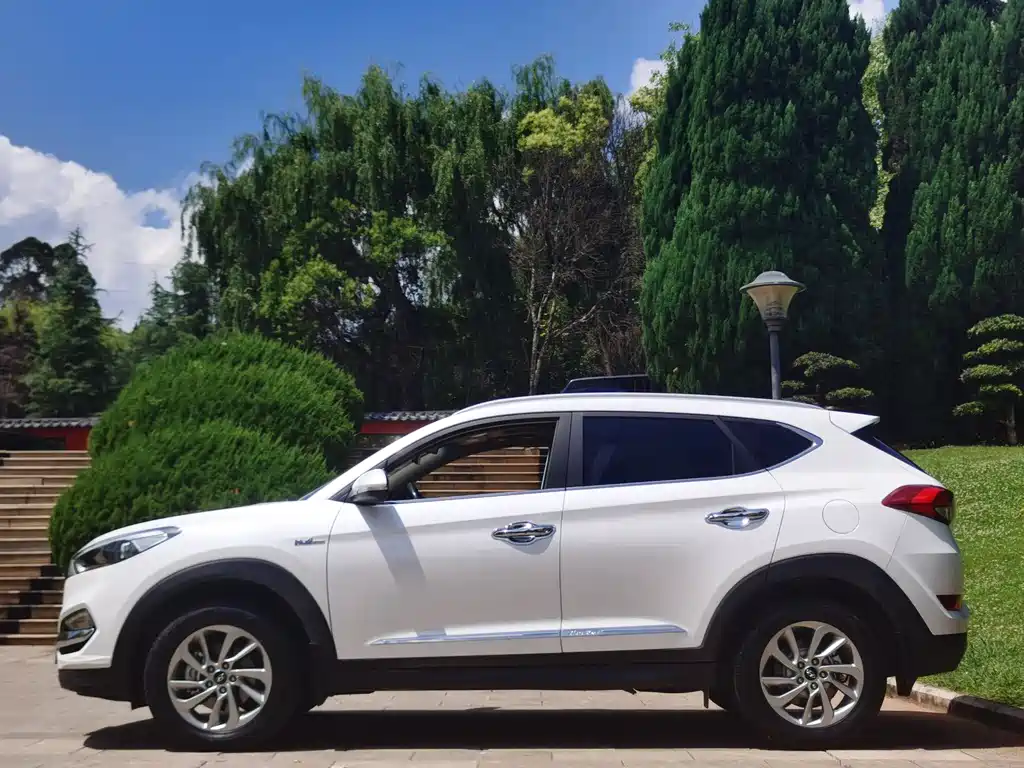 Hyundai Tucson 2016 — фото 6