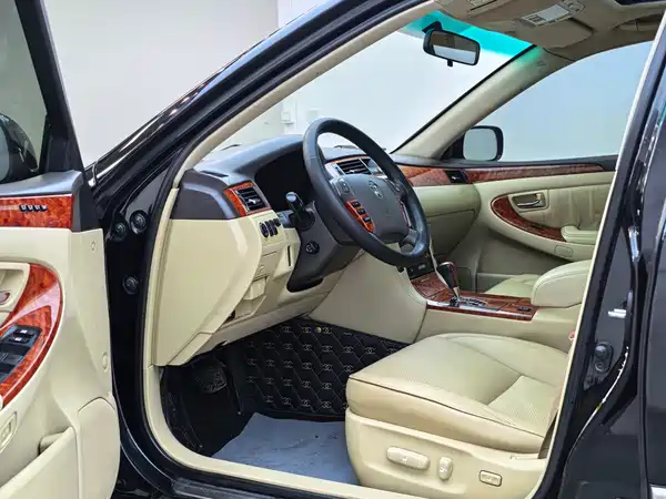 Toyota Crown 2007
