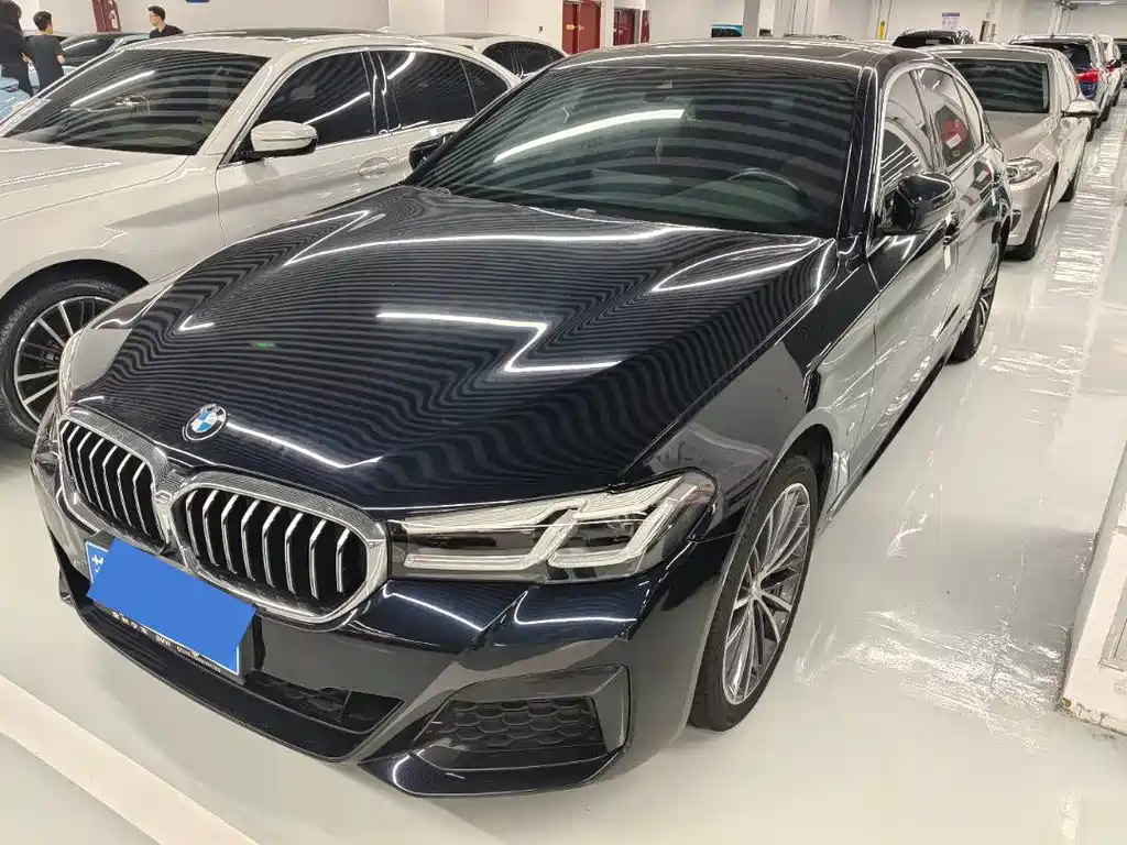 BMW 5 Series 2023