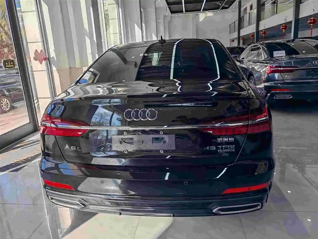 Audi A6L 2021