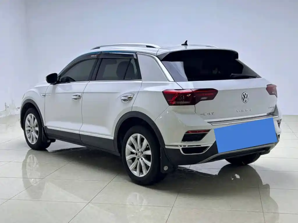 Volkswagen T-Roc 2020 — фото 2