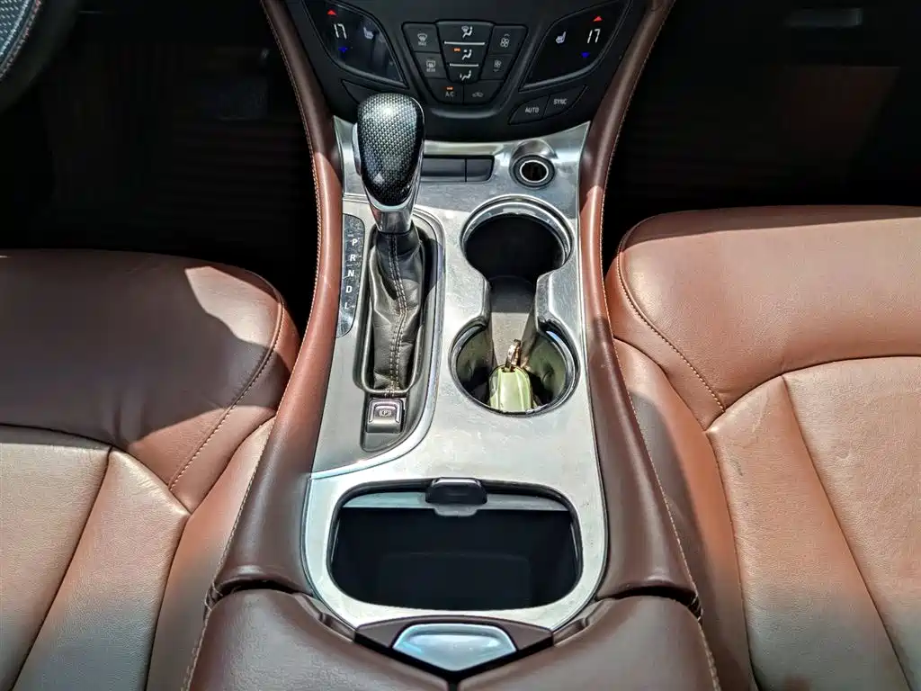 Buick Envision Plus 2015 — фото 14