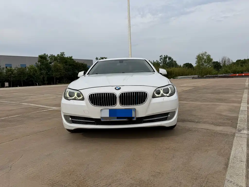 BMW 5 Series 2013 — фото 2