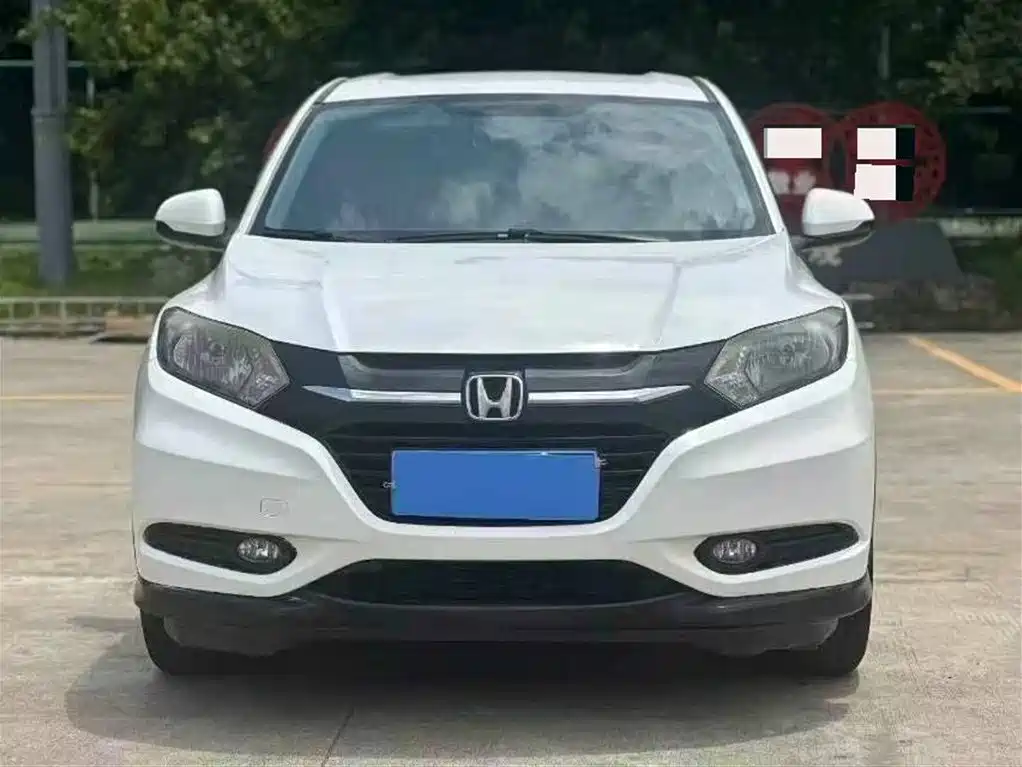 Honda Vezel 2016