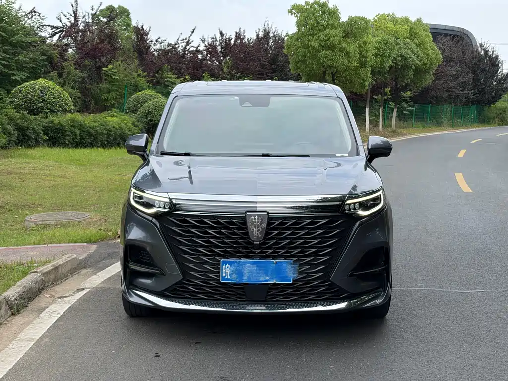 Roewe iMAX8 2021