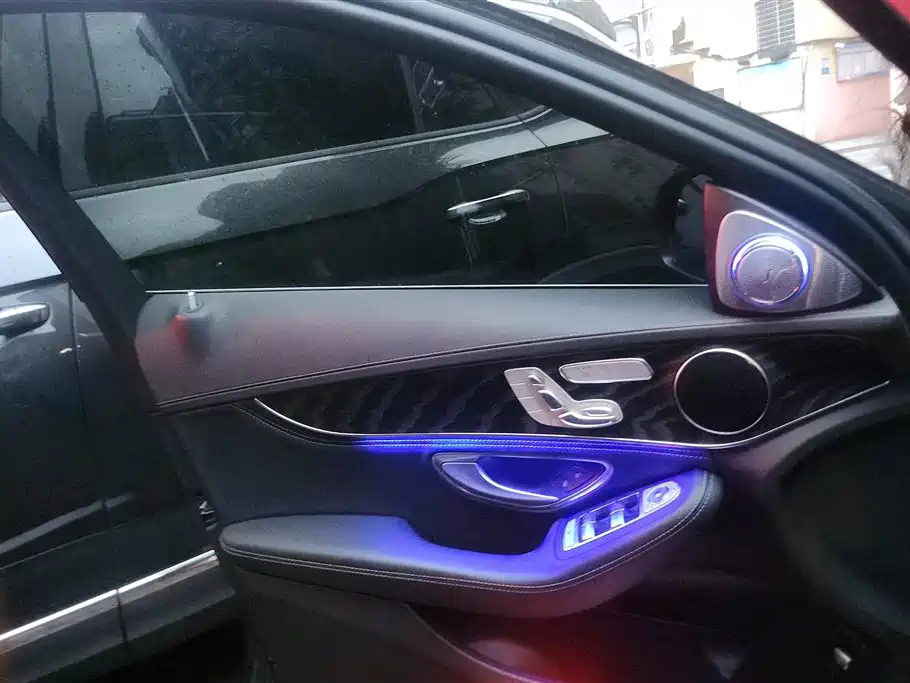 Mercedes-Benz C-Class 2019