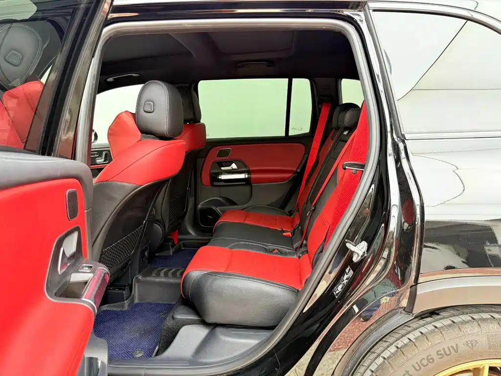 Mercedes-Benz GLB AMG 2022 — фото 12