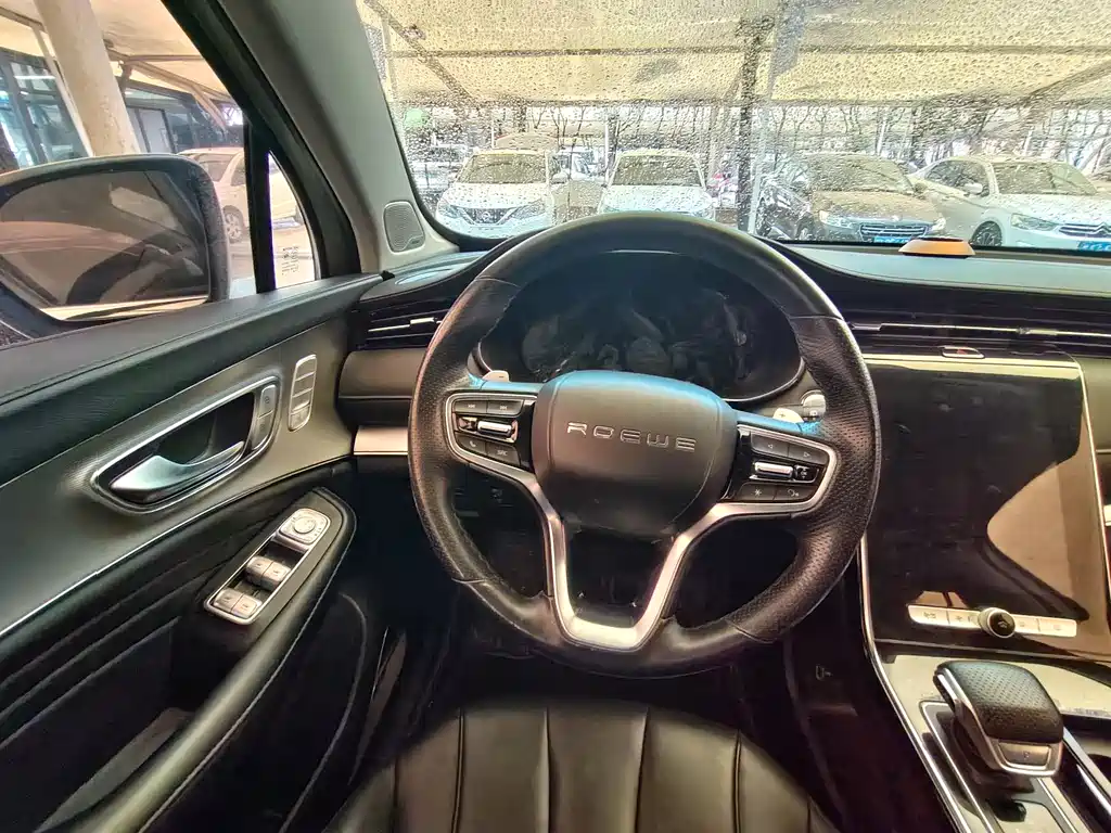 Roewe RX5 MAX 2020 — фото 10