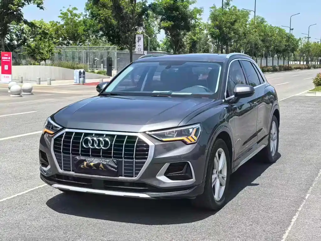 Audi Q3 2020 — фото 2