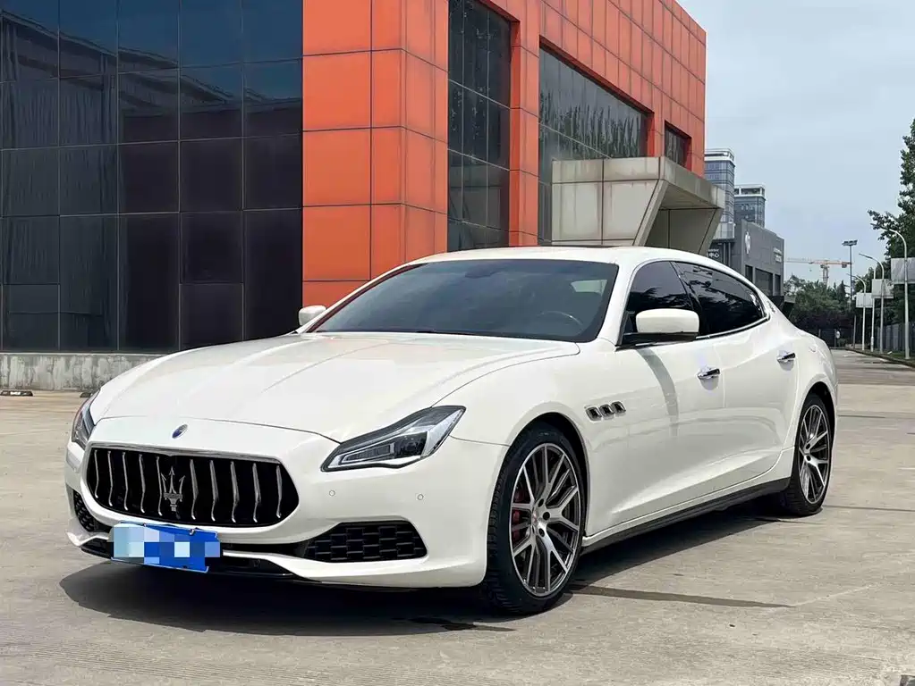 Maserati Quattroporte 2014