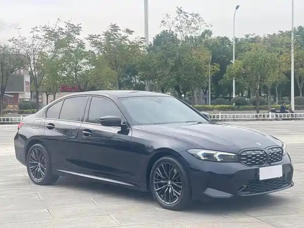 BMW 3 Series 2023
