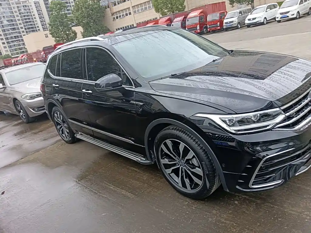 Volkswagen Tiguan L 2022