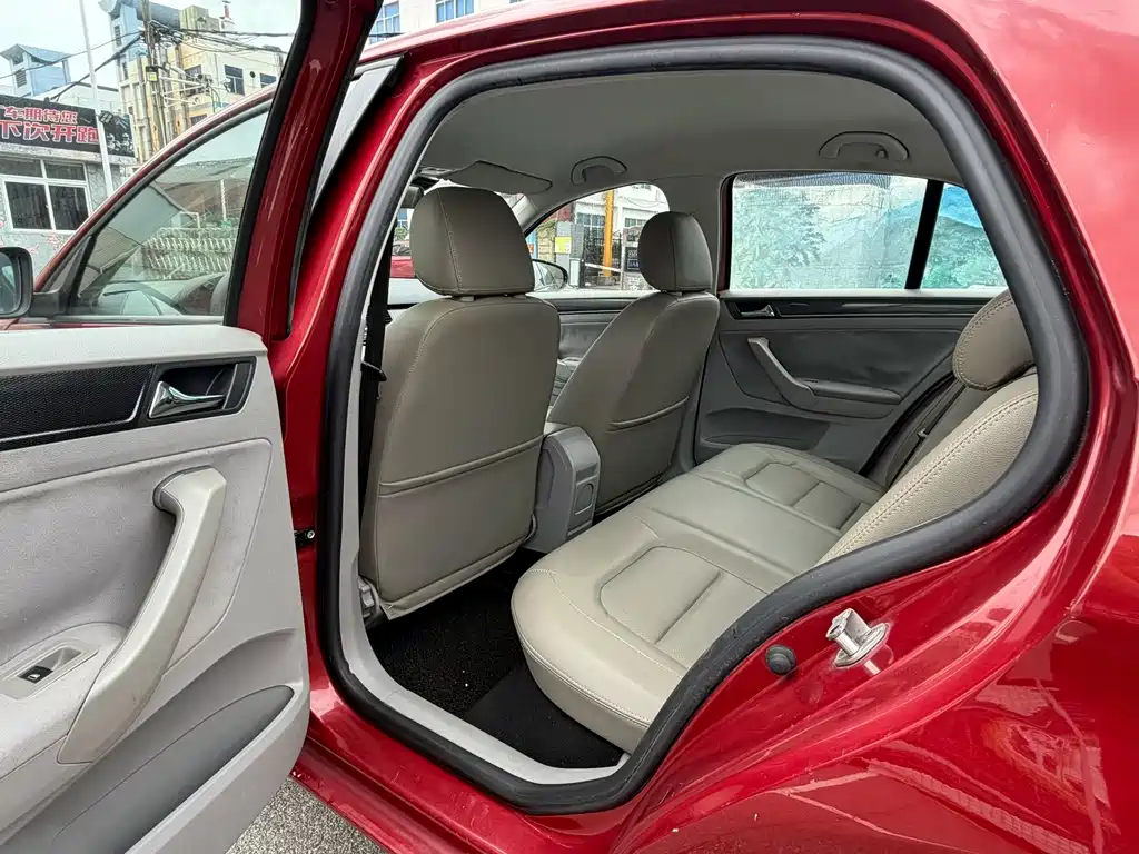 Volkswagen Bora 2013