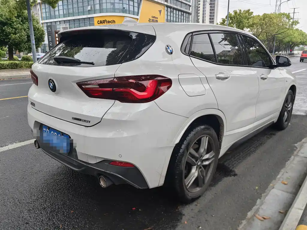BMW X2 2023 — фото 10
