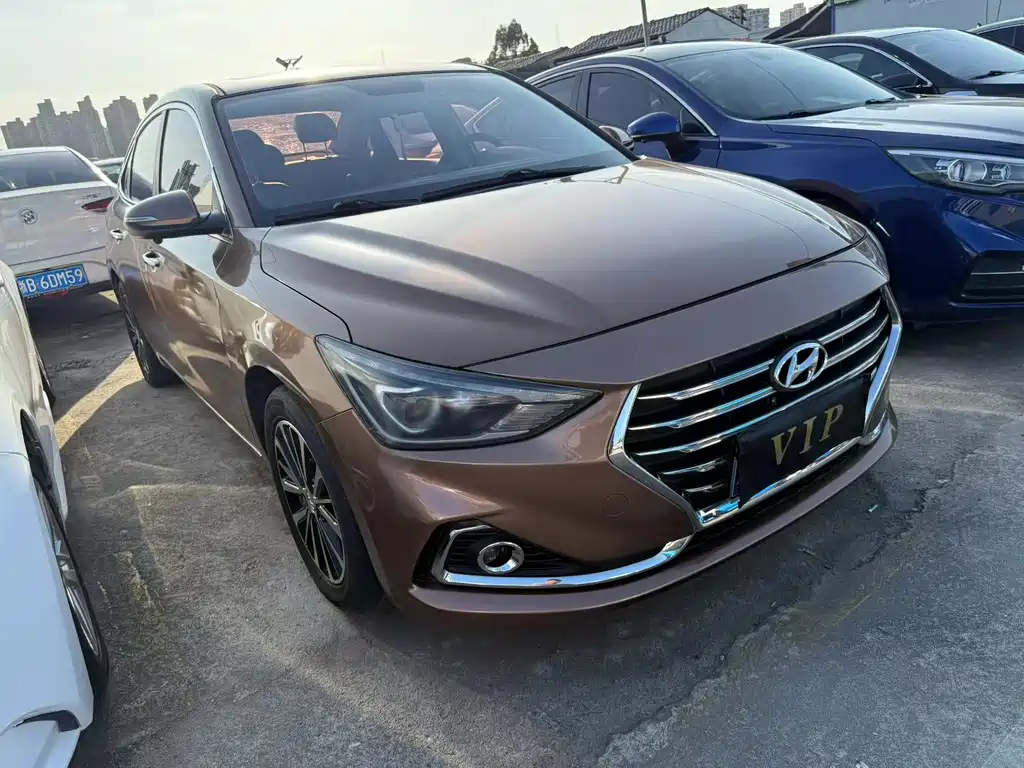 Hyundai Elantra 2017 — фото 3