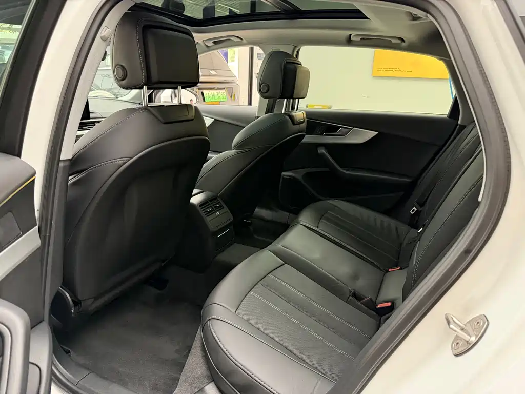 Audi A4L 2022