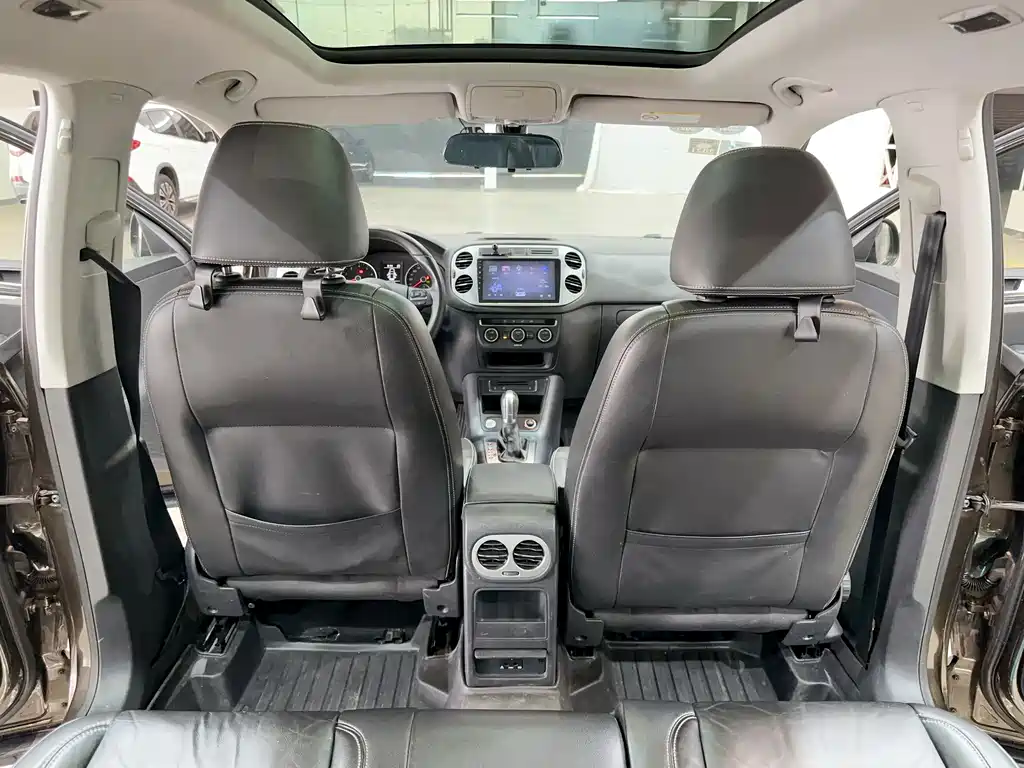 Volkswagen Tiguan 2017 — фото 21