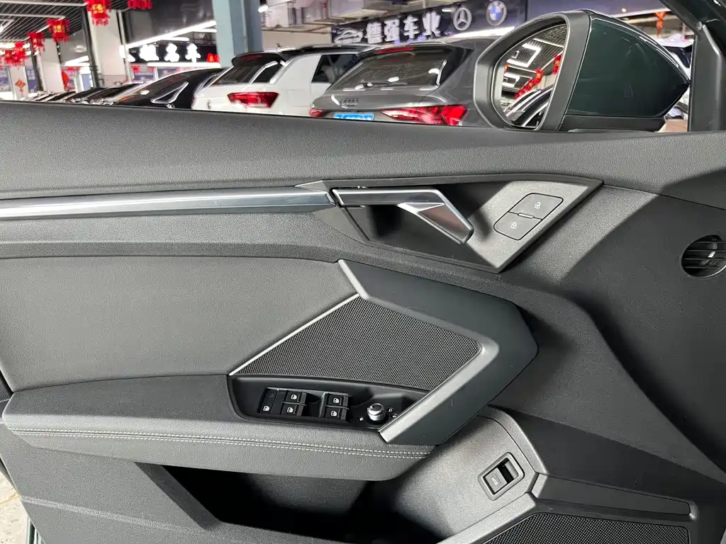 Audi A3 2022 — фото 19