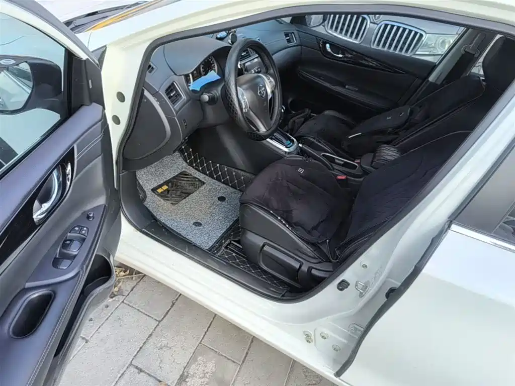Nissan Tiida 2021 — фото 16
