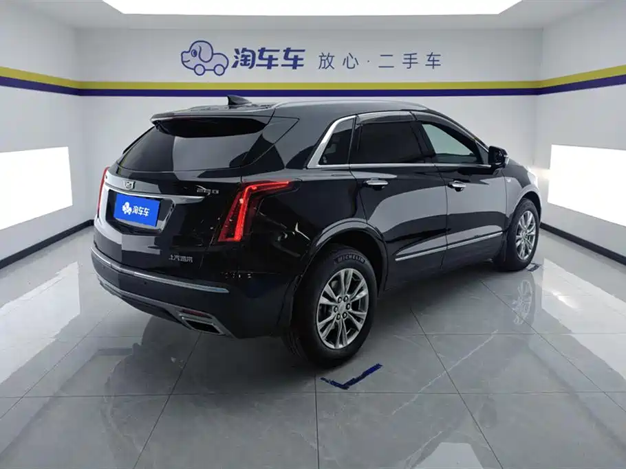 Cadillac XT5 2020 — фото 3