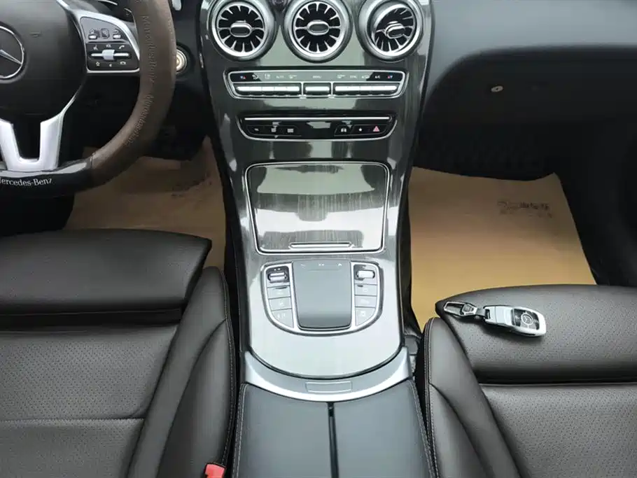 Mercedes-Benz GLC 2022 — фото 16