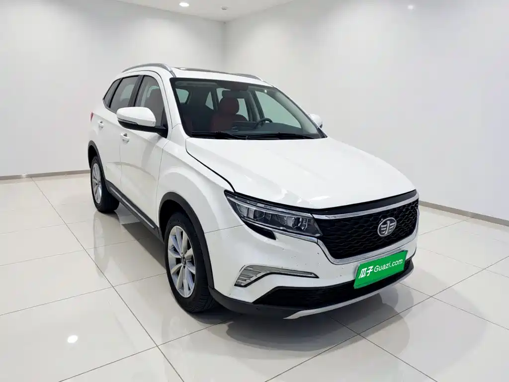 FAW Senya R8 2021