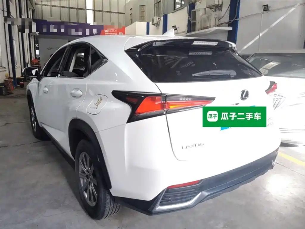 Lexus NX 2021 — фото 5