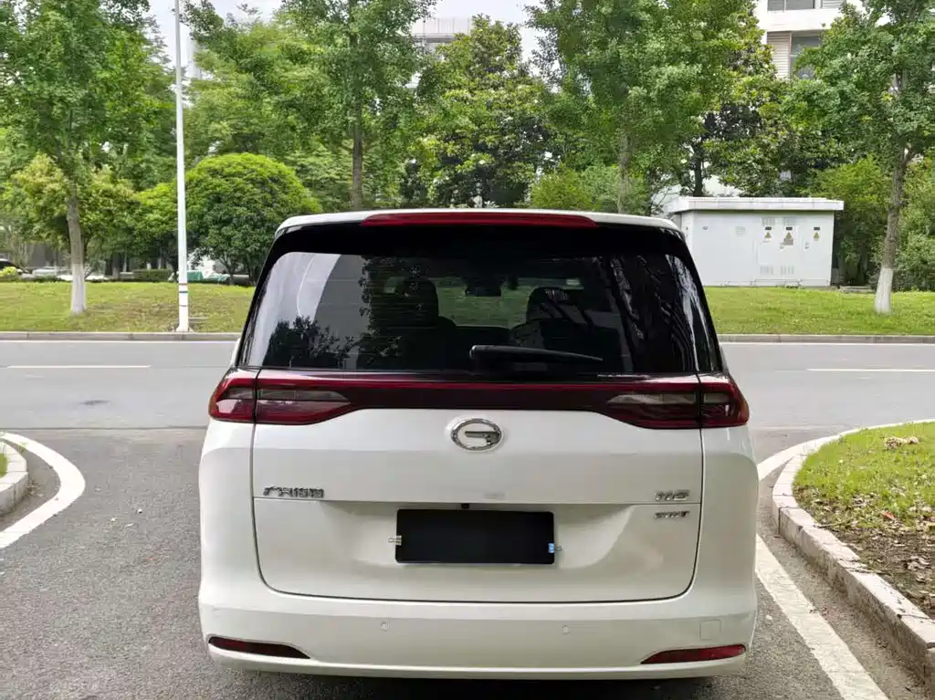 GAC Motor Trumpchi M6 2021 — фото 5