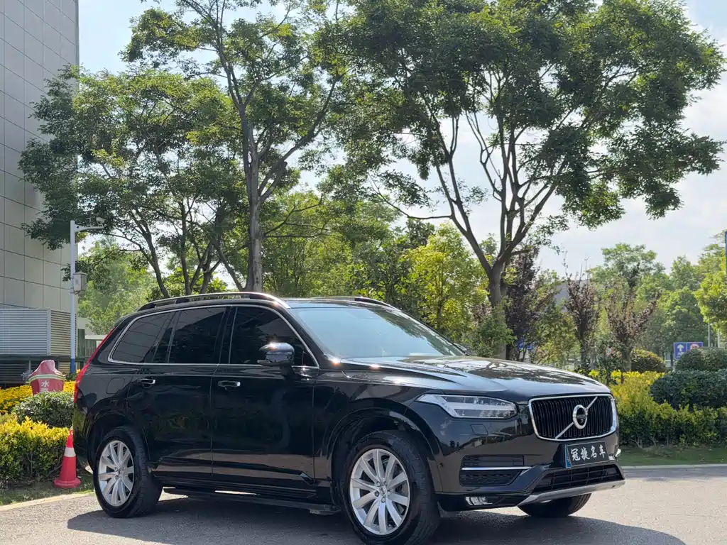 Volvo XC90 2016 — фото 3