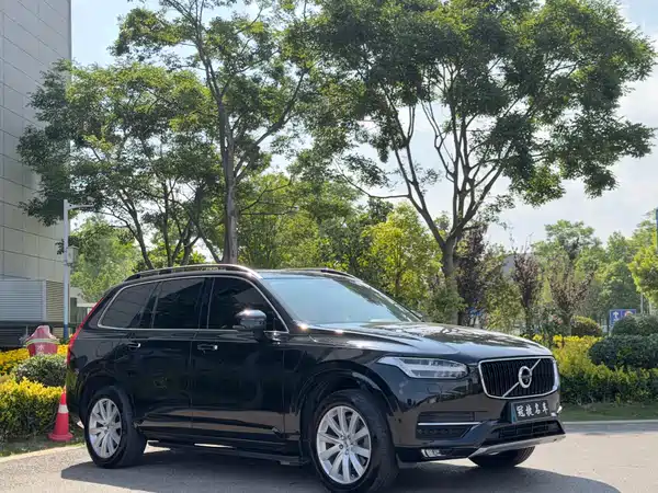 Volvo XC90 2015