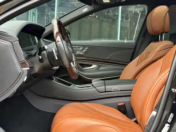 Mercedes-Benz Maybach S-Class 2020