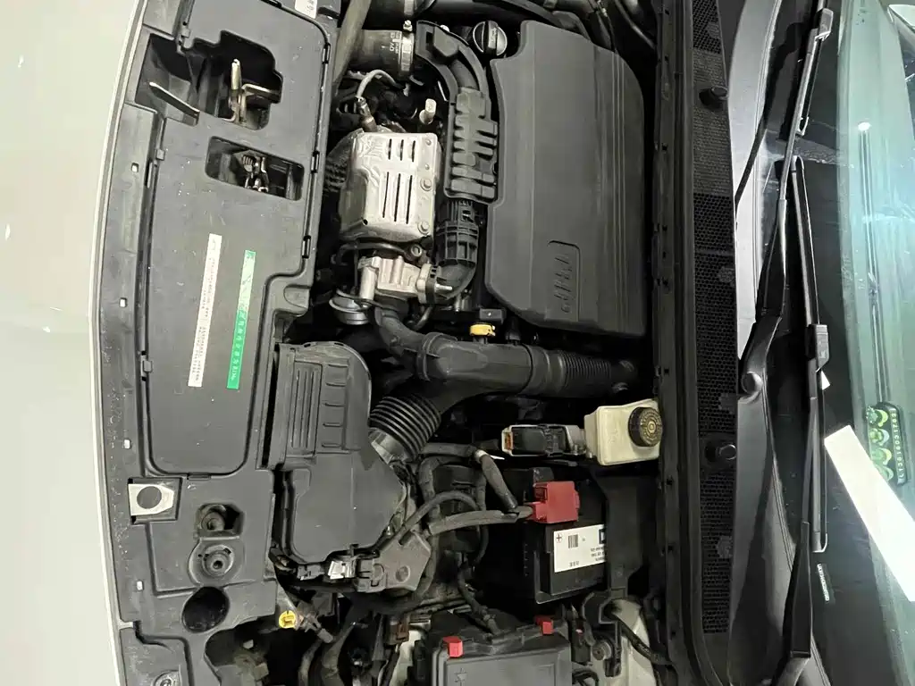 Peugeot 408 2016