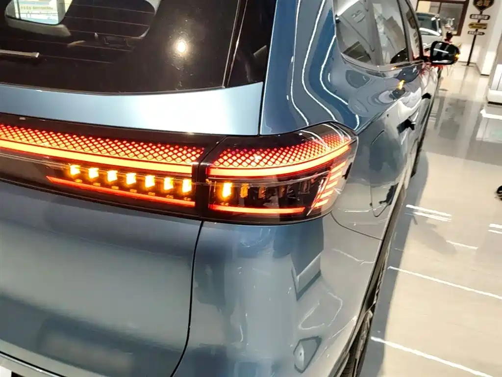Chery Tiggo 8 PLUS C-DM 2025 — фото 8