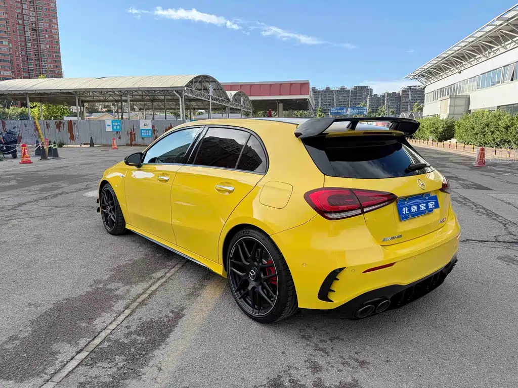 Mercedes-Benz A-Class AMG 2023 — фото 13