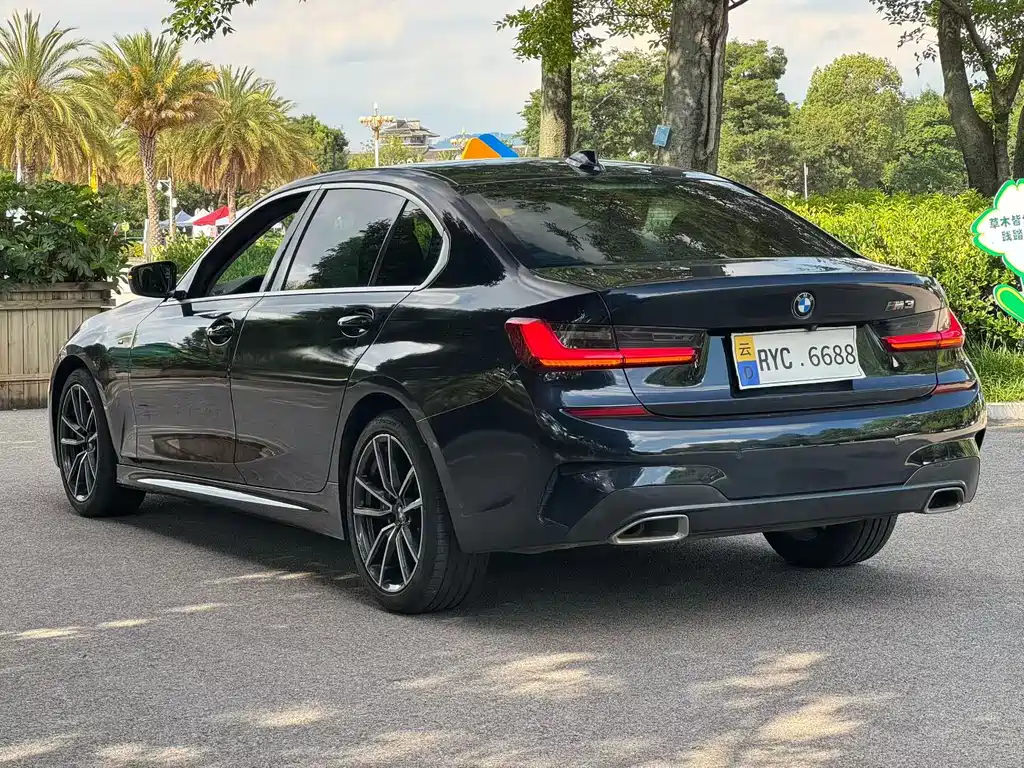BMW 3 Series 2021