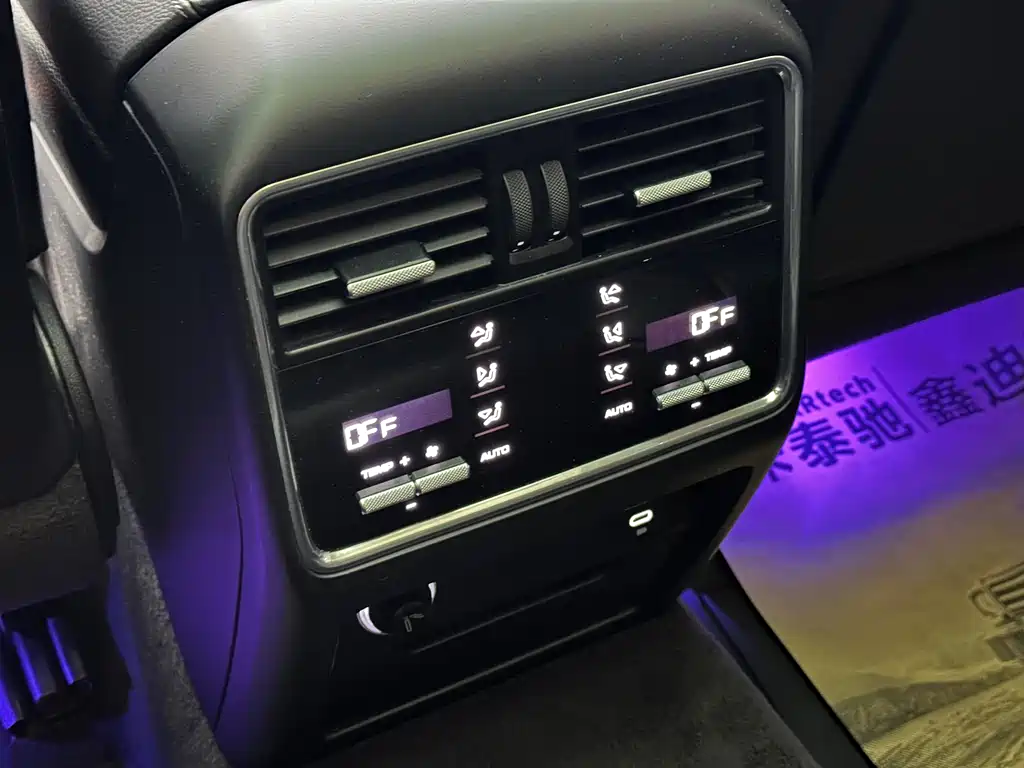 Porsche Cayenne 2020 — фото 13