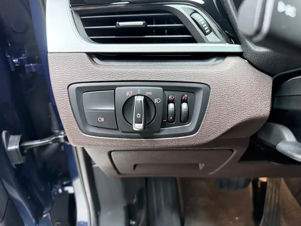 BMW X1 2022 — фото 16