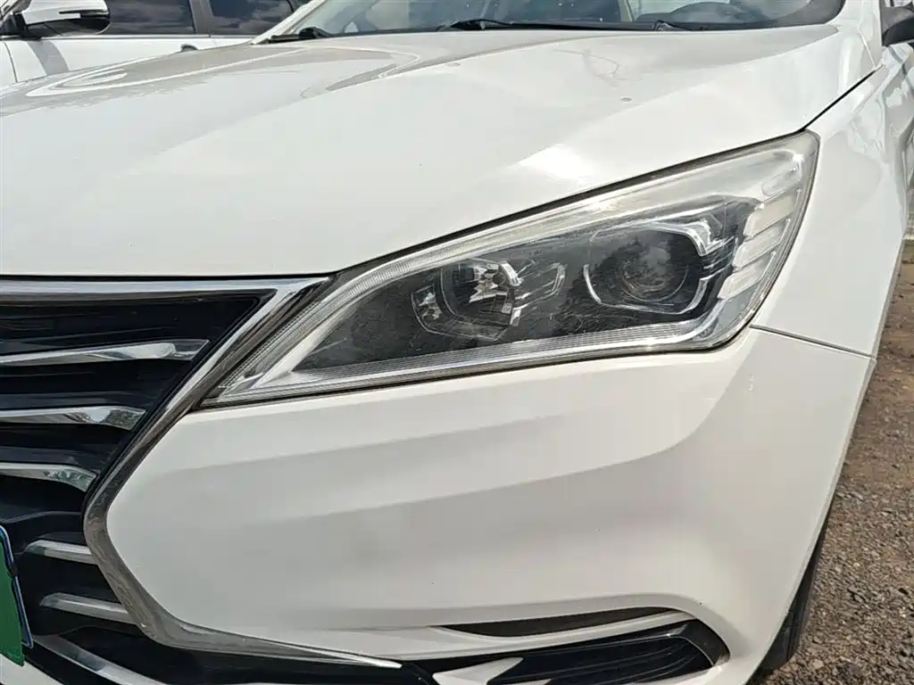 Changan Eado DT 2018 — фото 24
