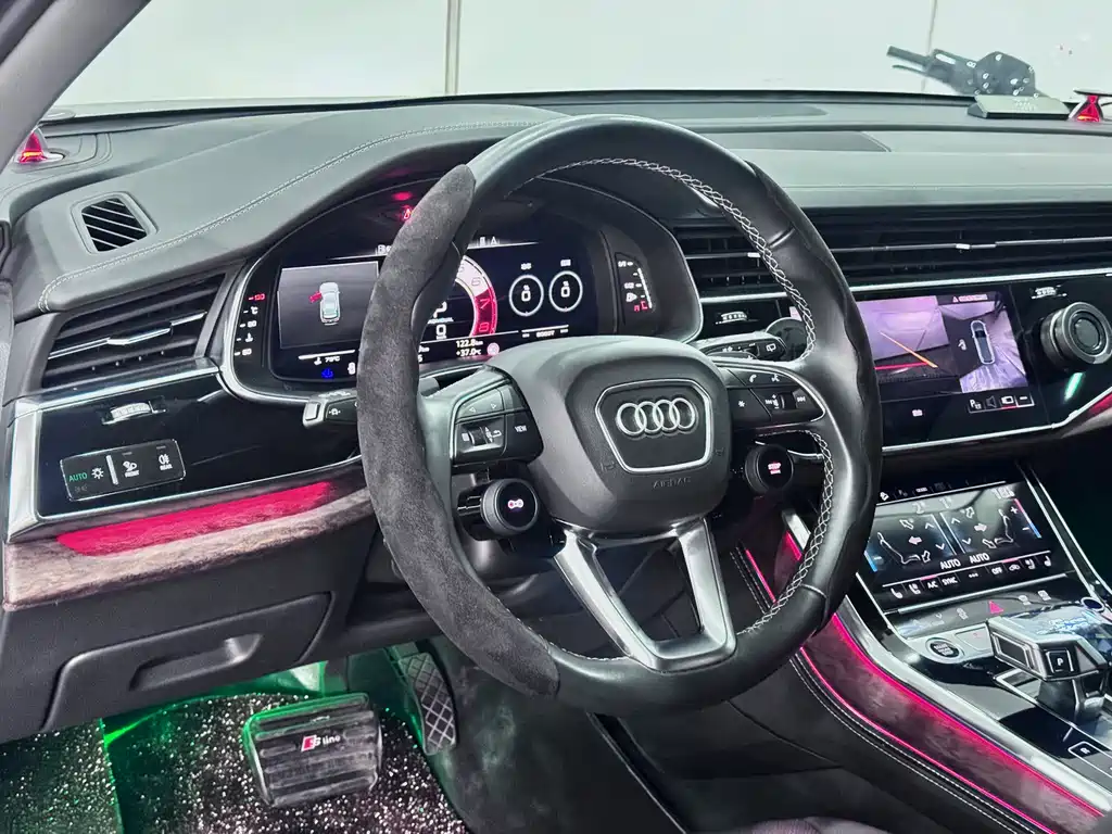 Audi Q7 2024 — фото 16