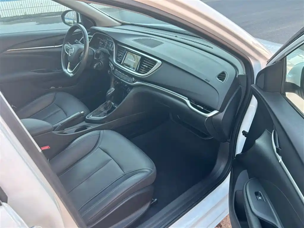 Buick Excelle 2021 — фото 13