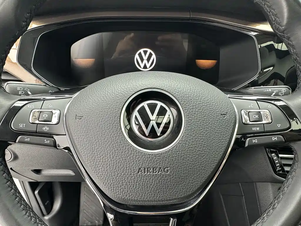 Volkswagen Tharu 2022 — фото 14