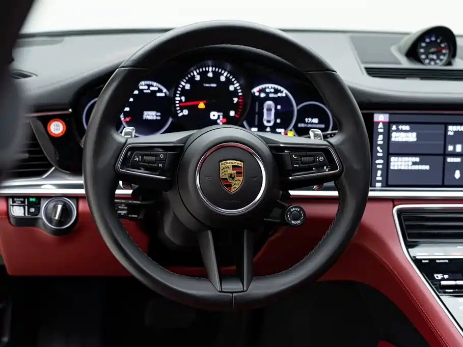 Porsche Panamera 2021 — фото 13