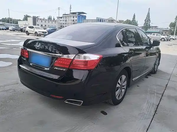 Honda Accord 2015