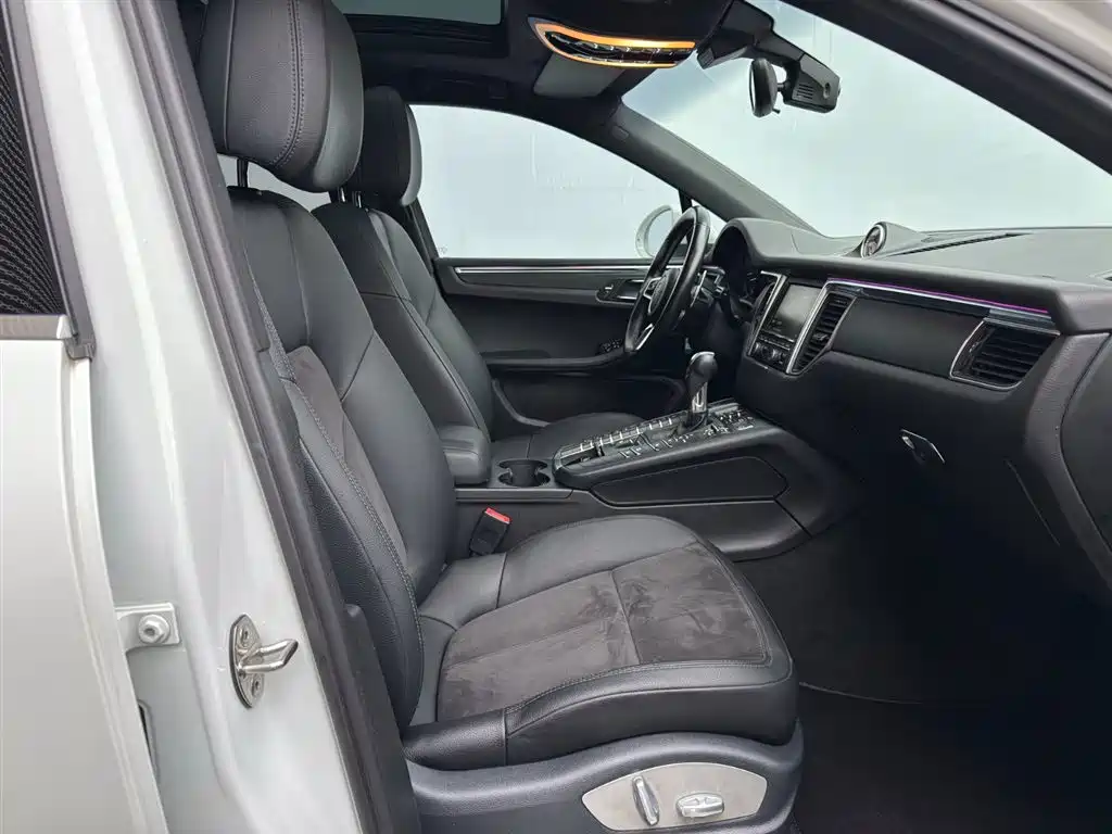 Porsche Macan 2015 — фото 7
