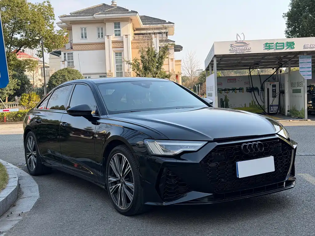 Audi A6L 2020