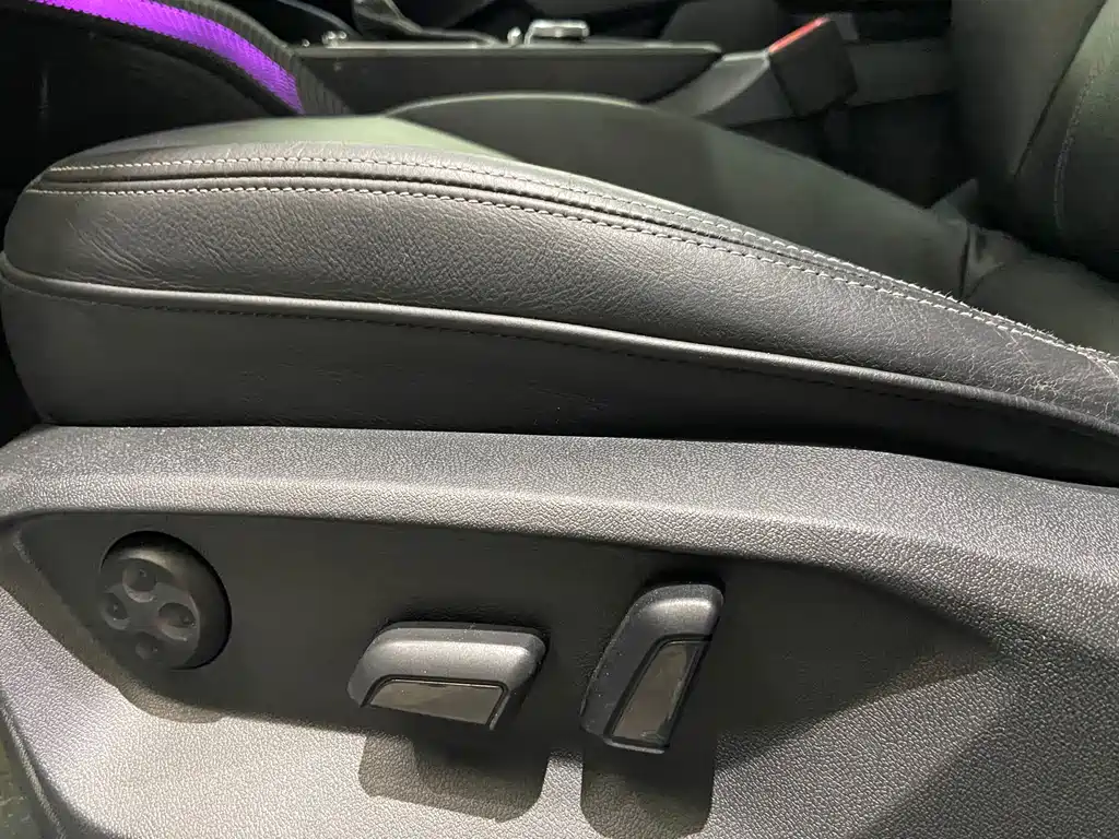 Audi Q2L 2022 — фото 18