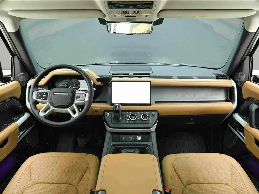 Land Rover Defender 2024 — фото 6