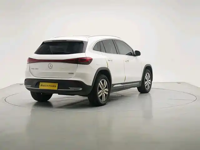 Mercedes-Benz EQA 2023