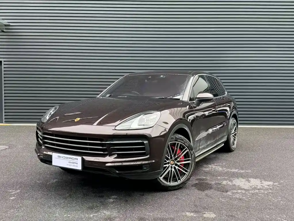 Porsche Cayenne 2022